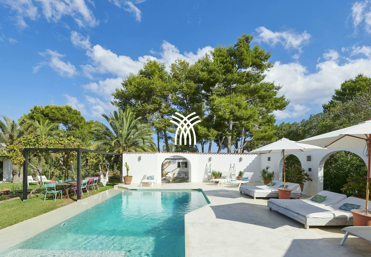 Villa in Ibiza / Eivissa - San Agustin