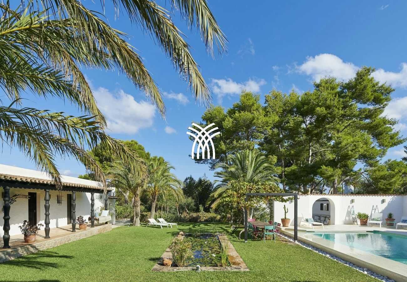 Villa in Ibiza / Eivissa - San Agustin