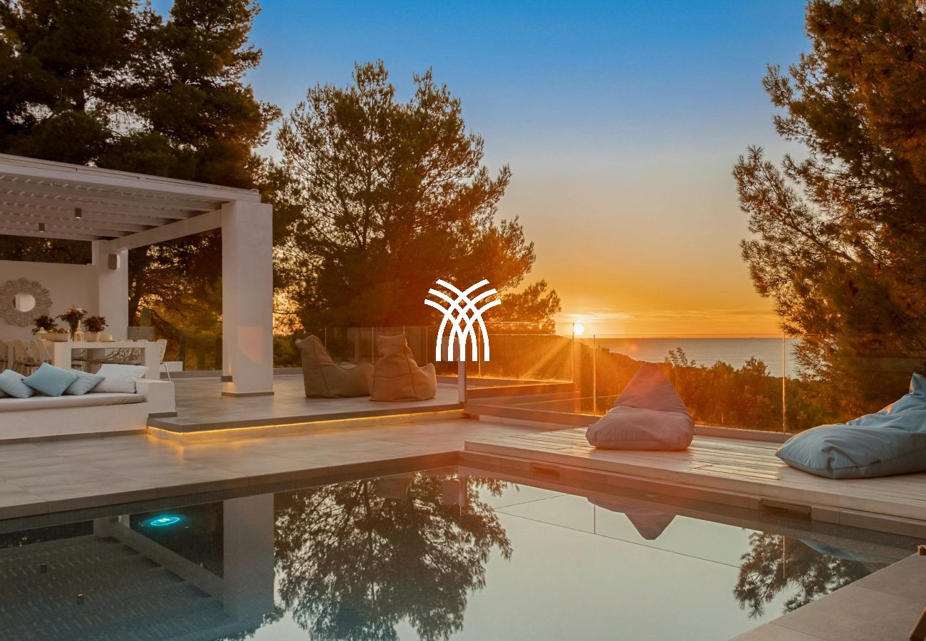 Villa in Ibiza / Eivissa - Sunset Paradise