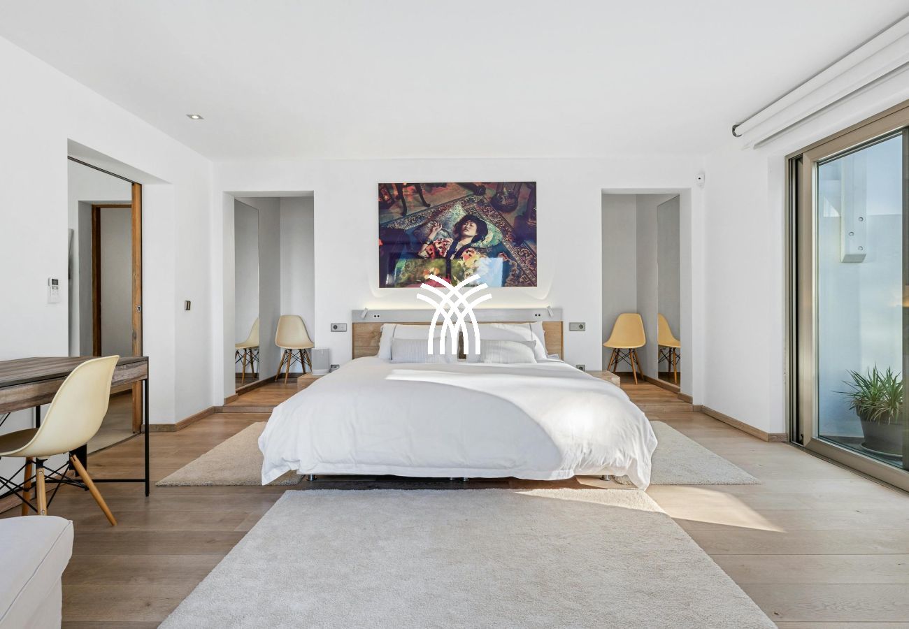 Villa in Ibiza / Eivissa - Sunset Paradise