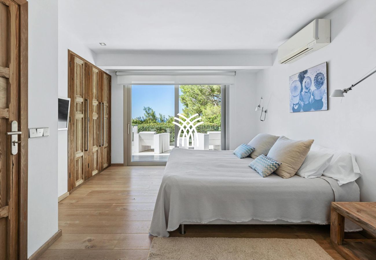 Villa in Ibiza / Eivissa - Sunset Paradise