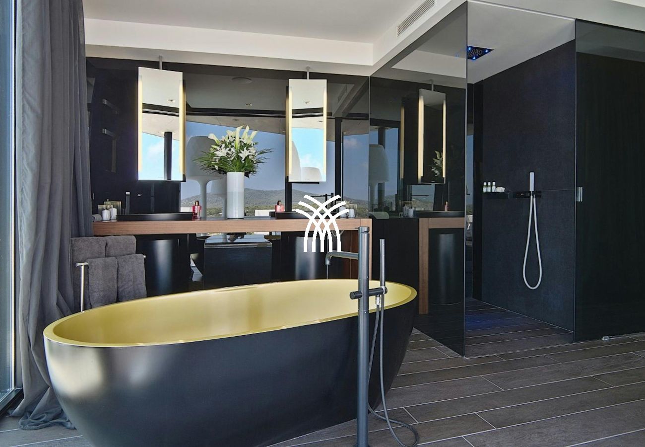 Villa in Ibiza / Eivissa - Buena