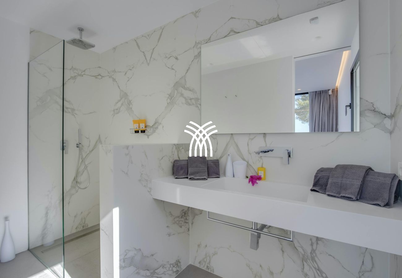 Villa in Sant Josep de Sa Talaia - Ofelia