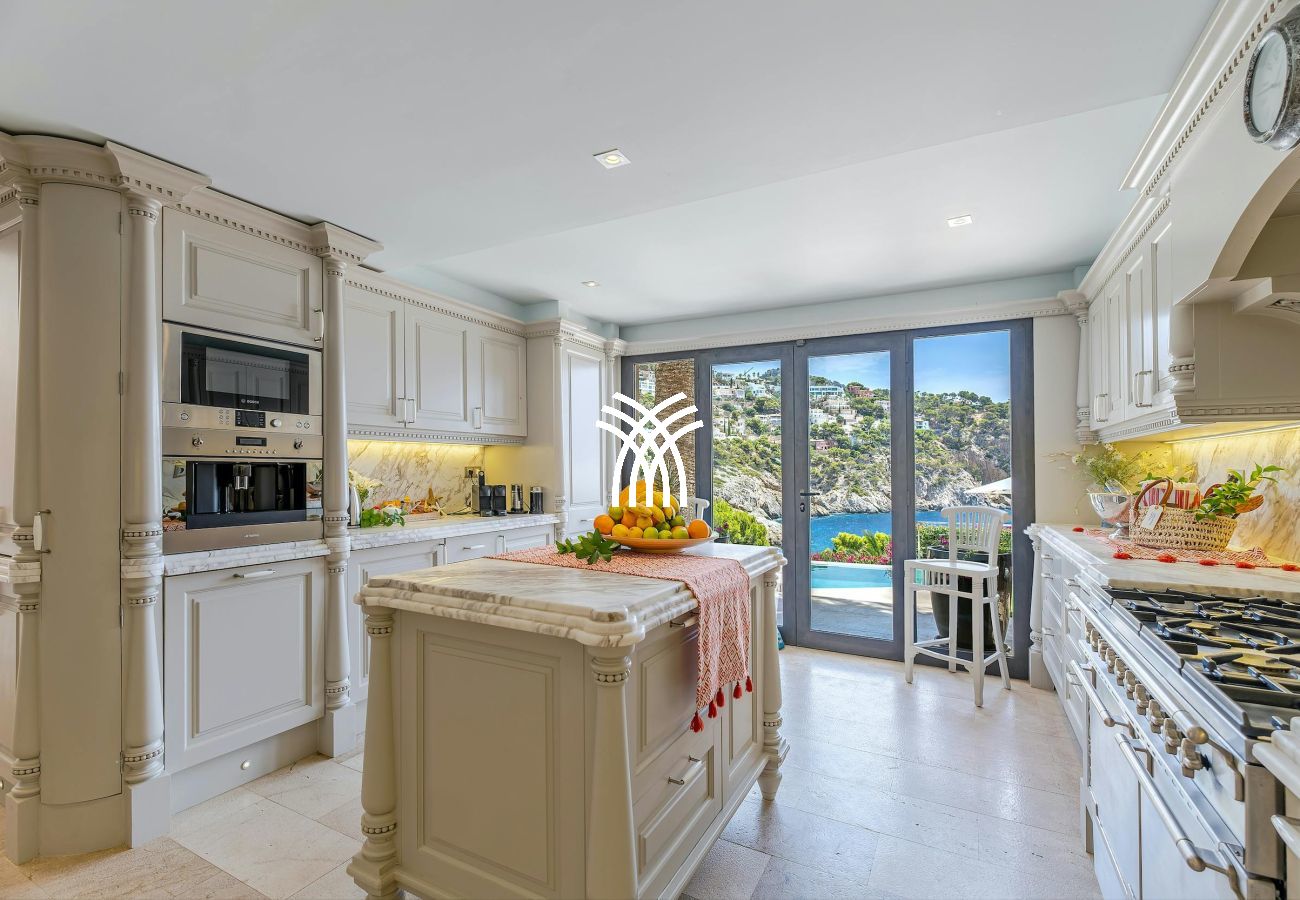 Villa in Port d' Andratx - Casa En El Mar