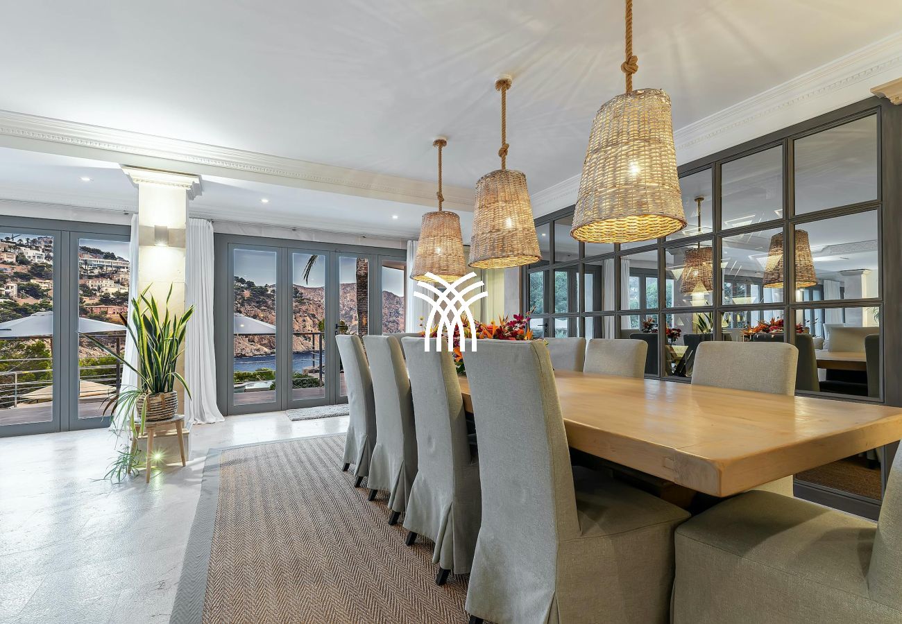 Villa in Port d' Andratx - Casa En El Mar