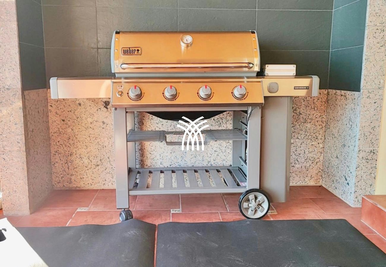 Villa in Badia Grand - Cabello