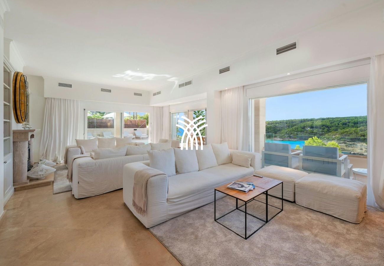 Villa in Sol de Mallorca - El Lirio