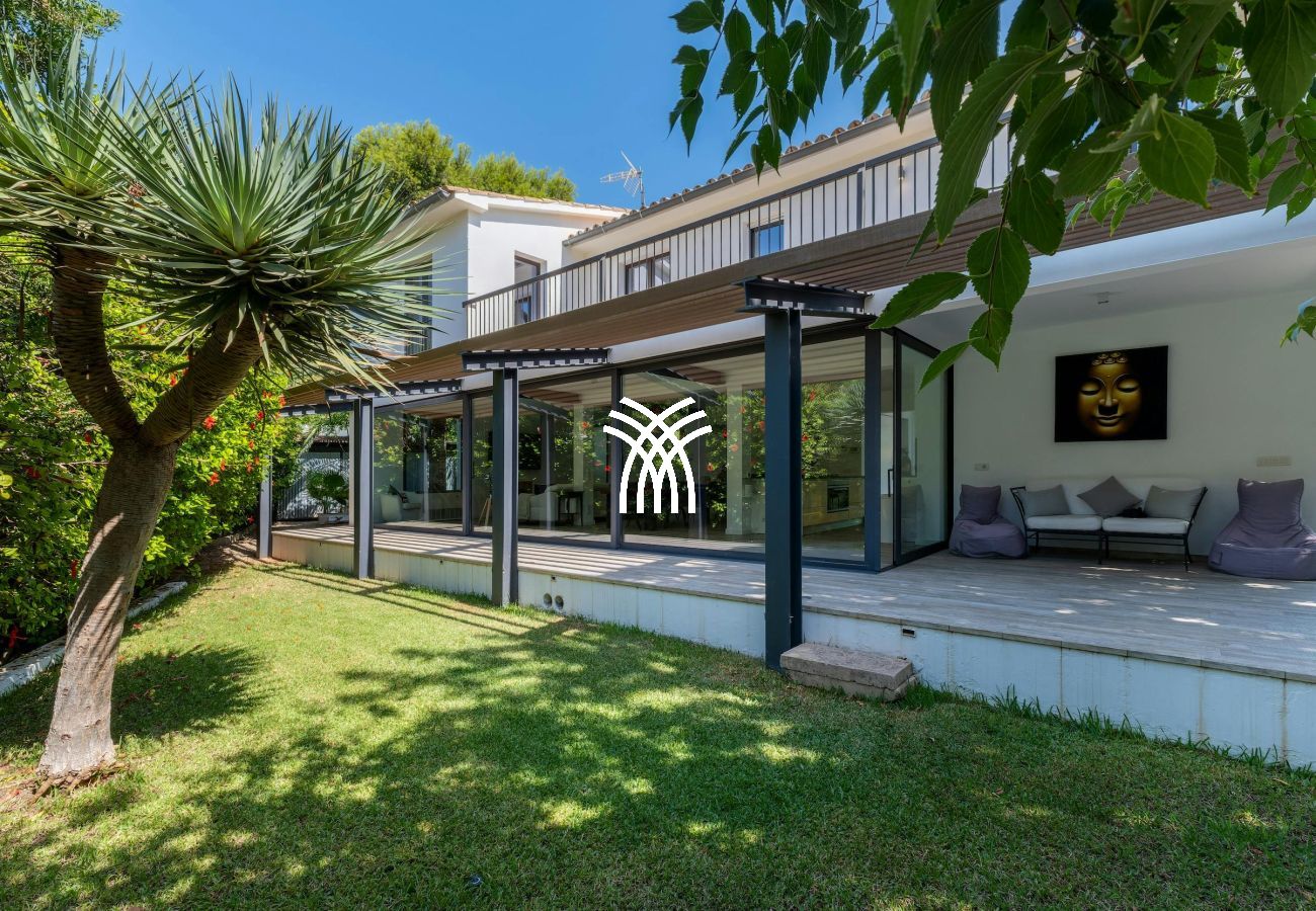 Villa in Portals Nous - Mae