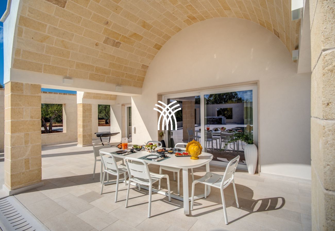 Villa in San Michele Salentino - Jehudiel