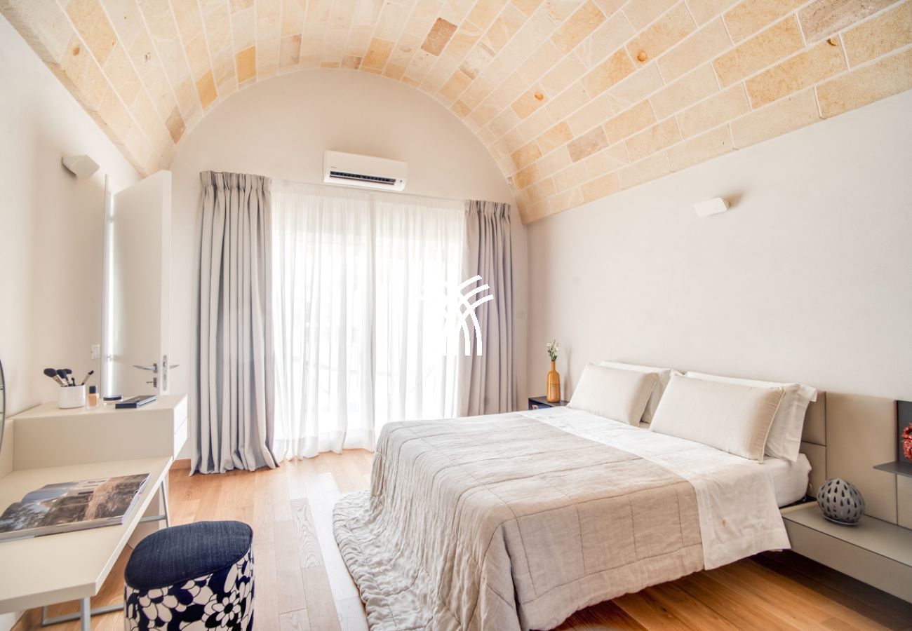 Villa in San Michele Salentino - Jehudiel