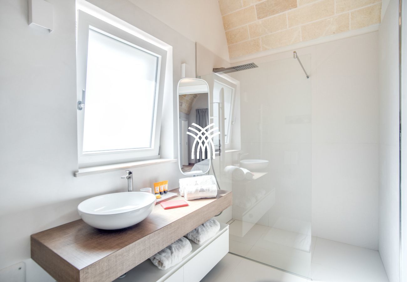 Villa in San Michele Salentino - Jehudiel