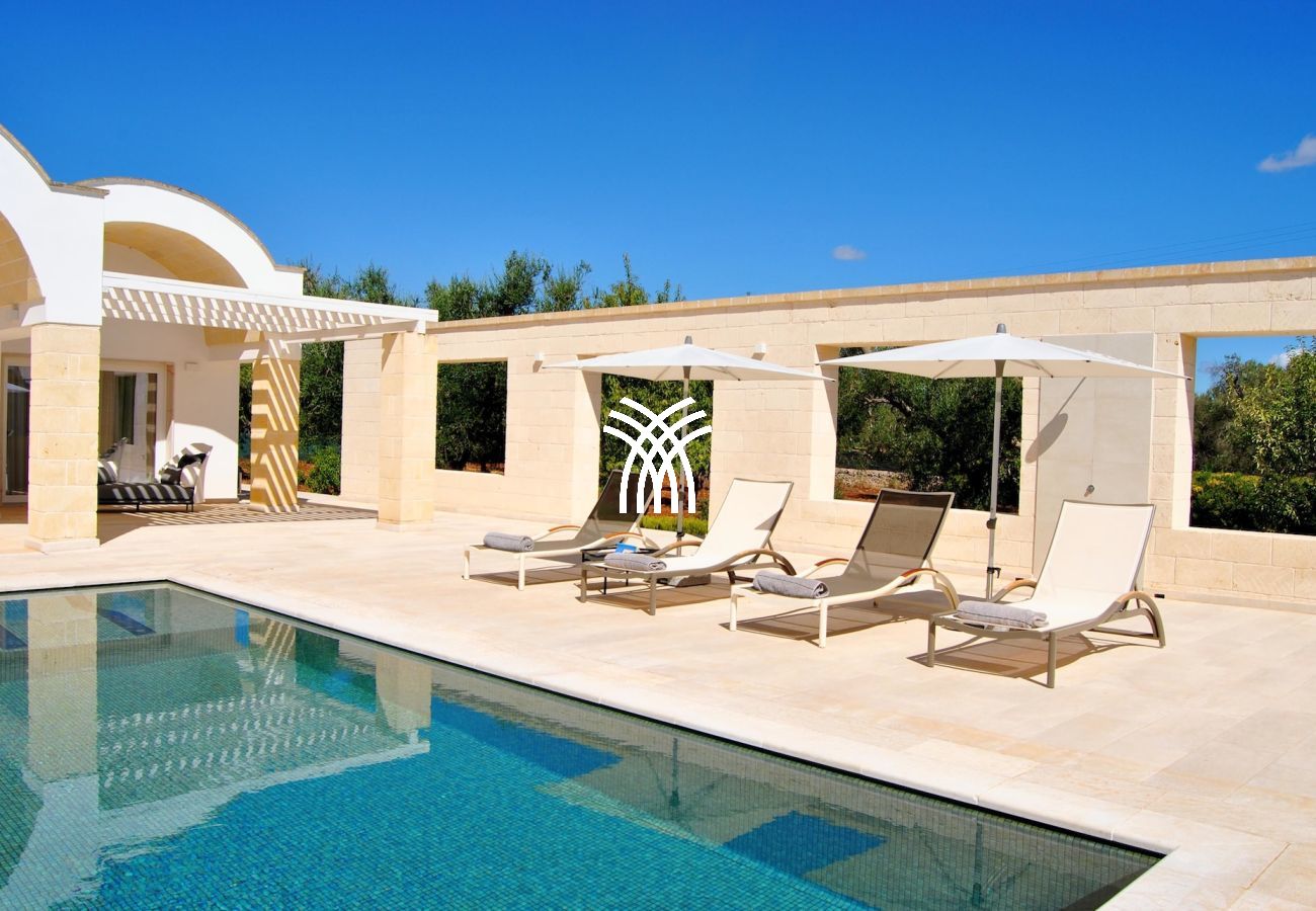 Villa in San Michele Salentino - Jehudiel