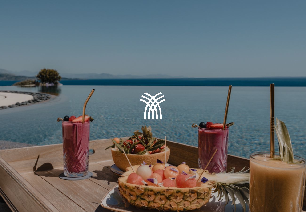 Villa in Nissaki - The Edge