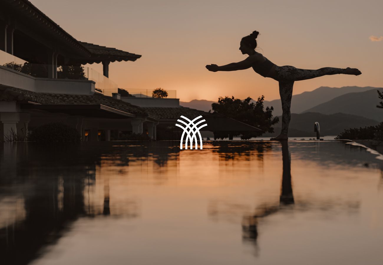 Villa in Nissaki - The Edge