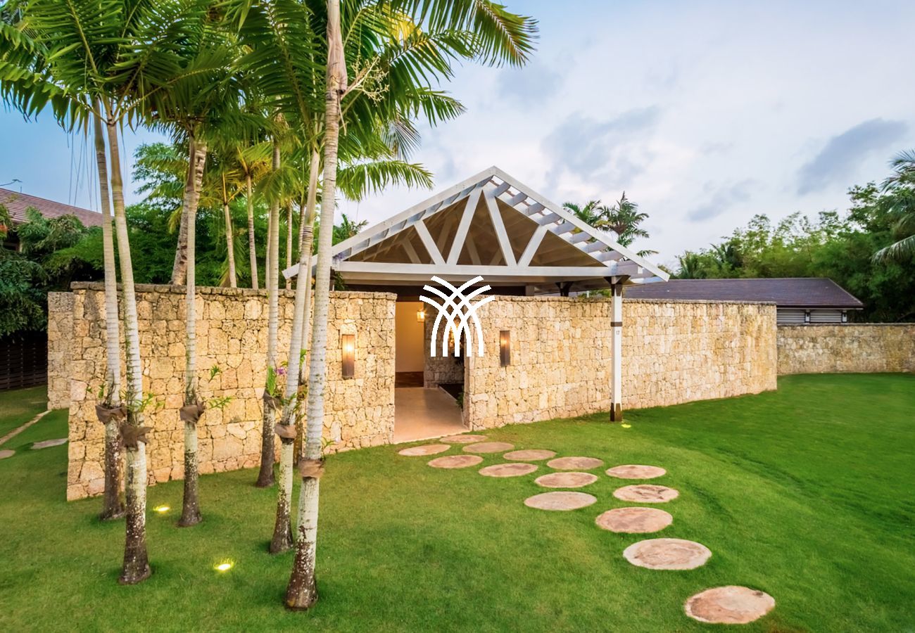 Villa in Casa De Campo - River House