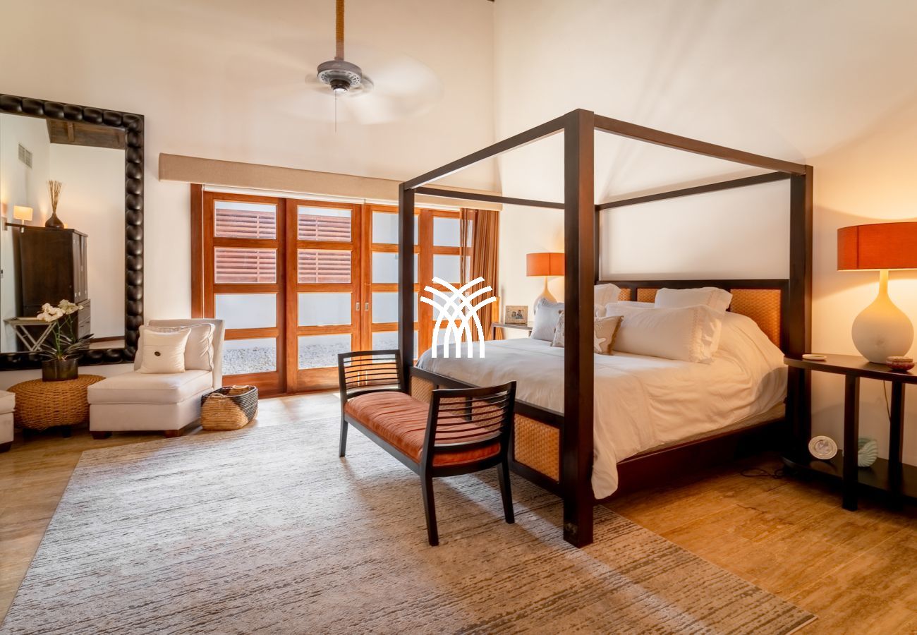 Villa in Casa De Campo - Tropical Modern