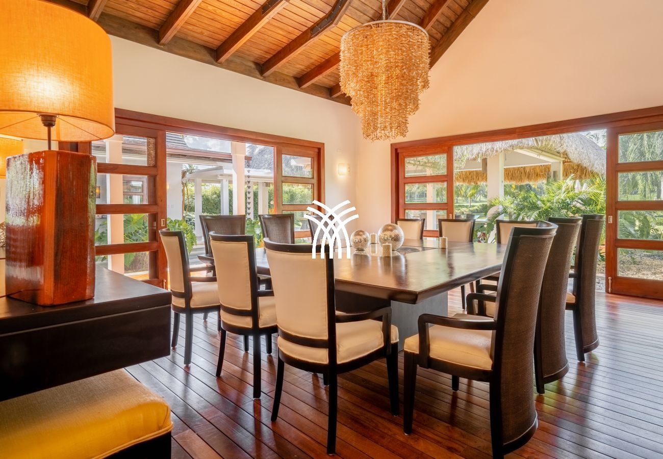 Villa in Casa De Campo - Tropical Modern