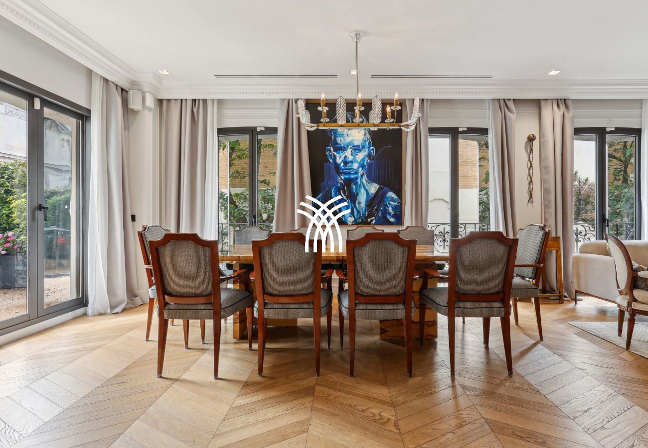 Villa in Paris - Maison Trocadero