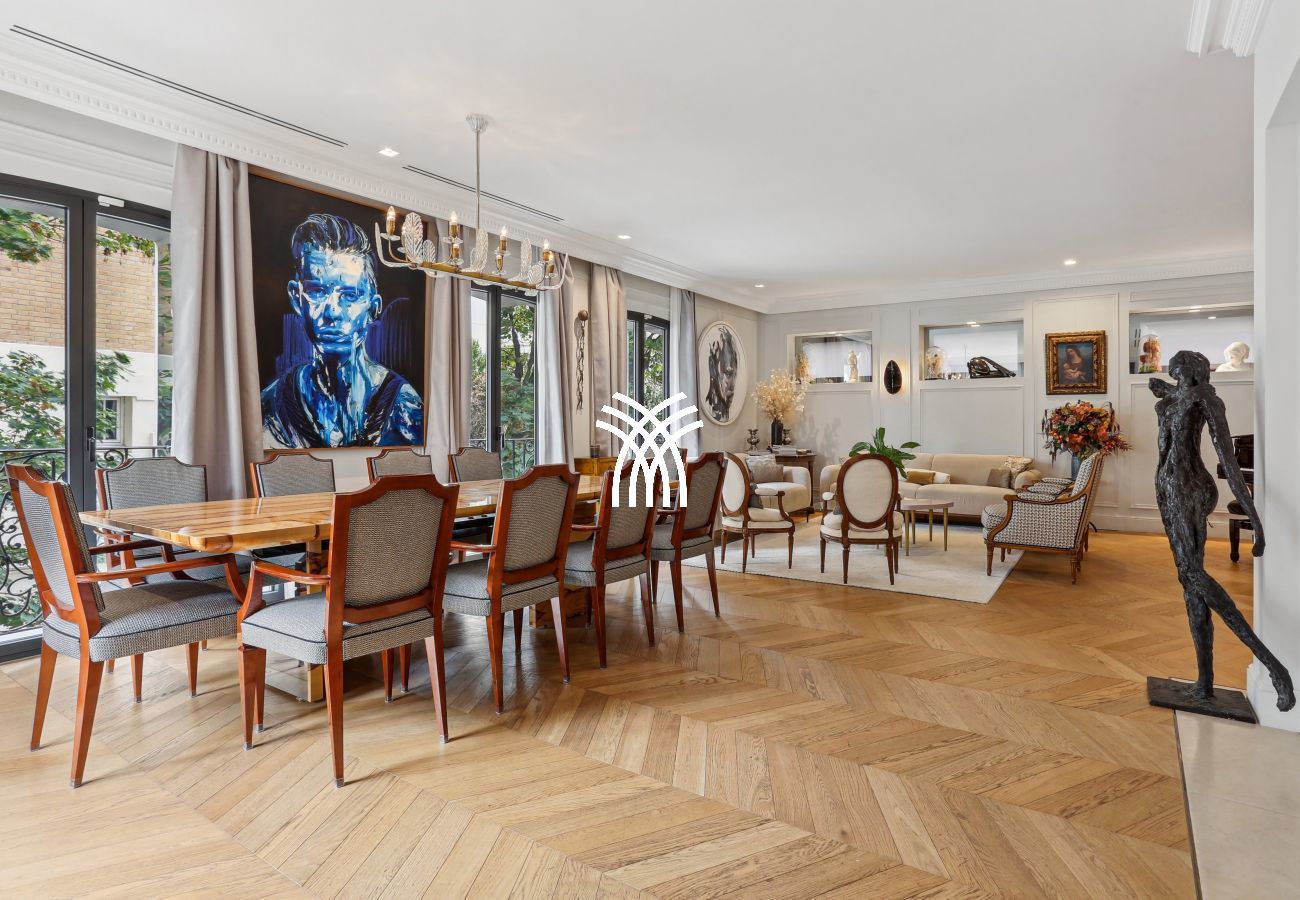 Villa in Paris - Maison Trocadero