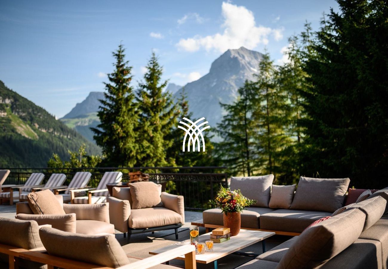 Chalet in Lech - Adora