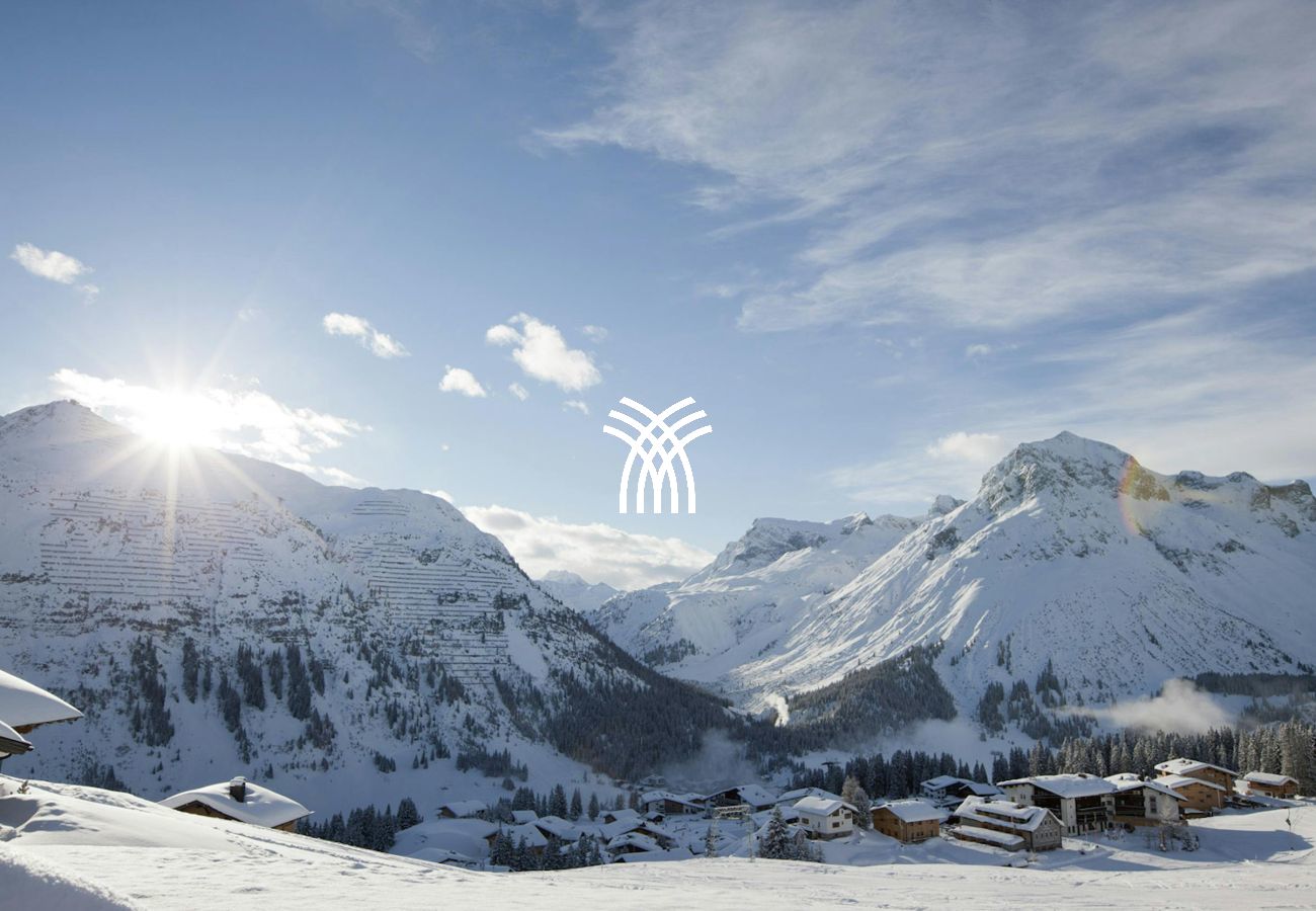 Chalet in Lech - Luxuo