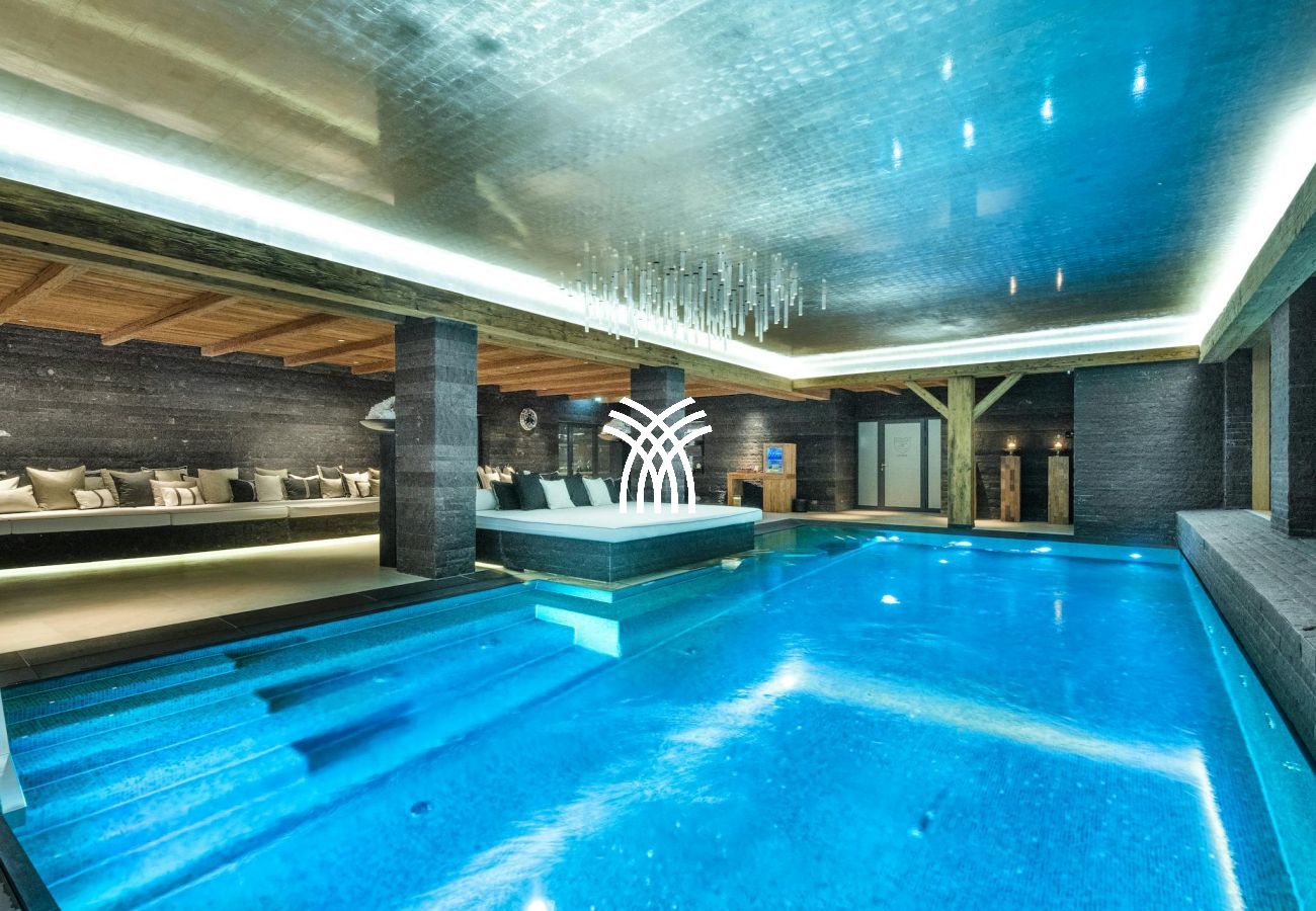 Chalet in Lech - Luxuo