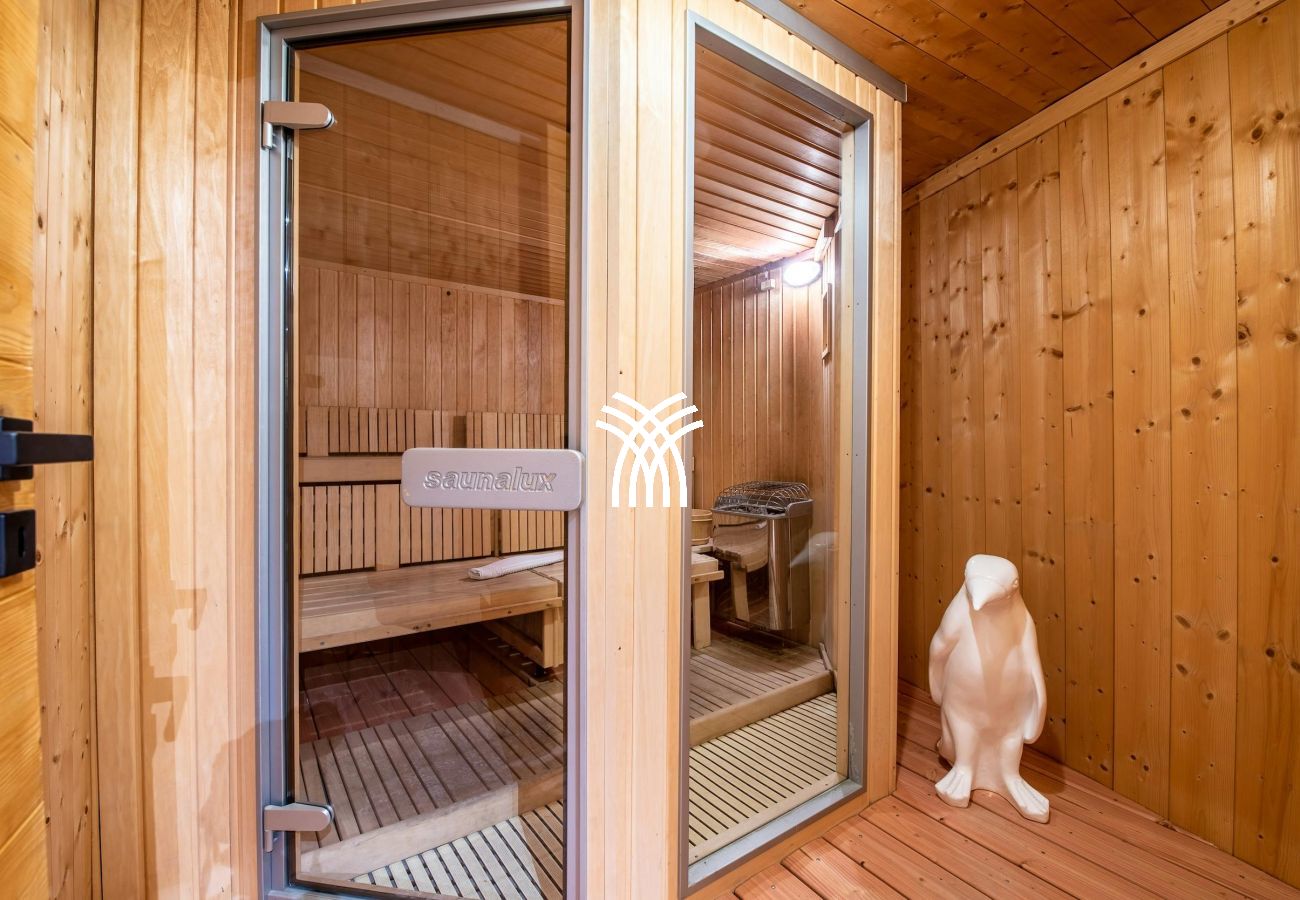 Chalet in Courchevel - Augustus