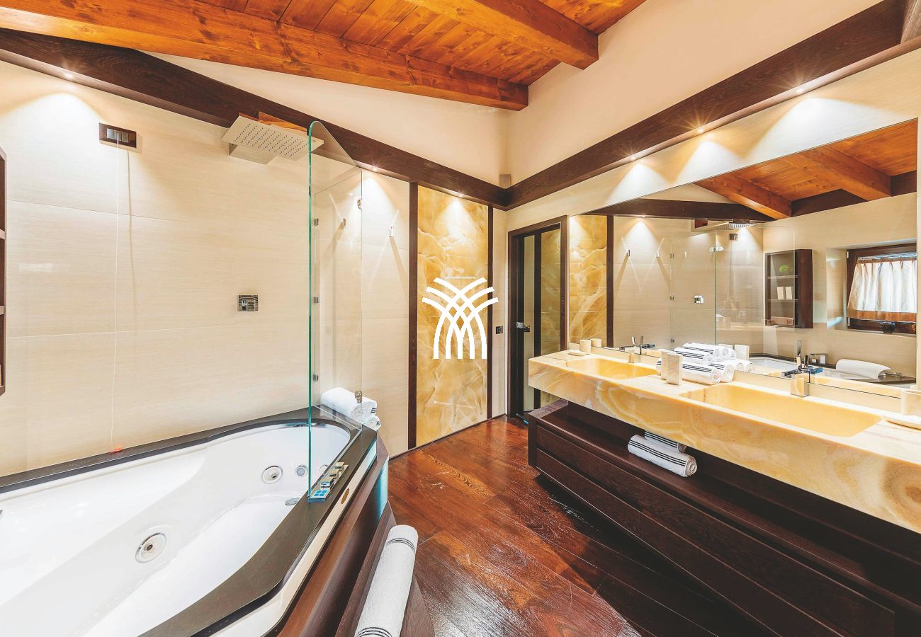 Chalet in Belluno - Genepi