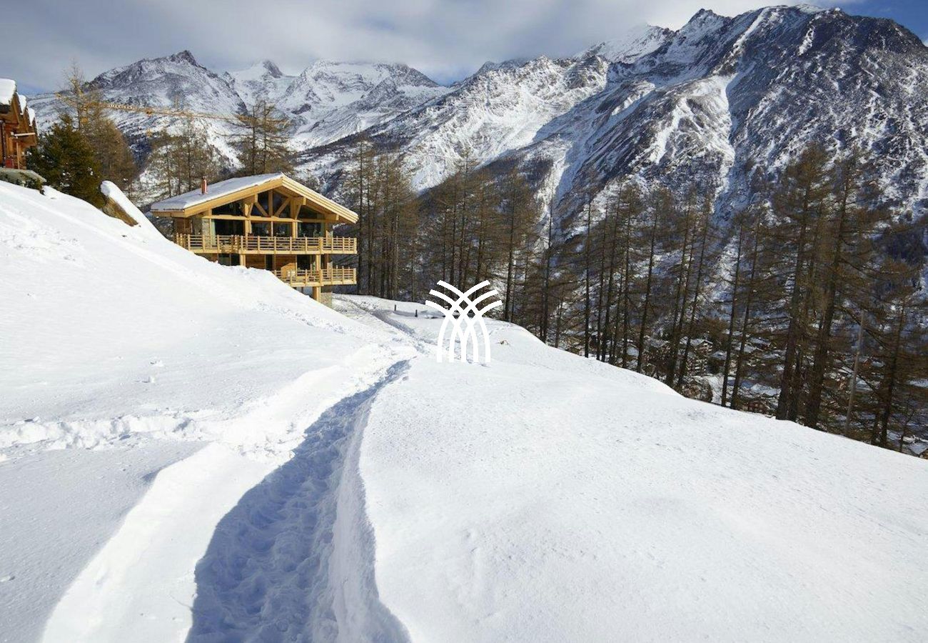 Chalet in Saas-Fee - Adalene