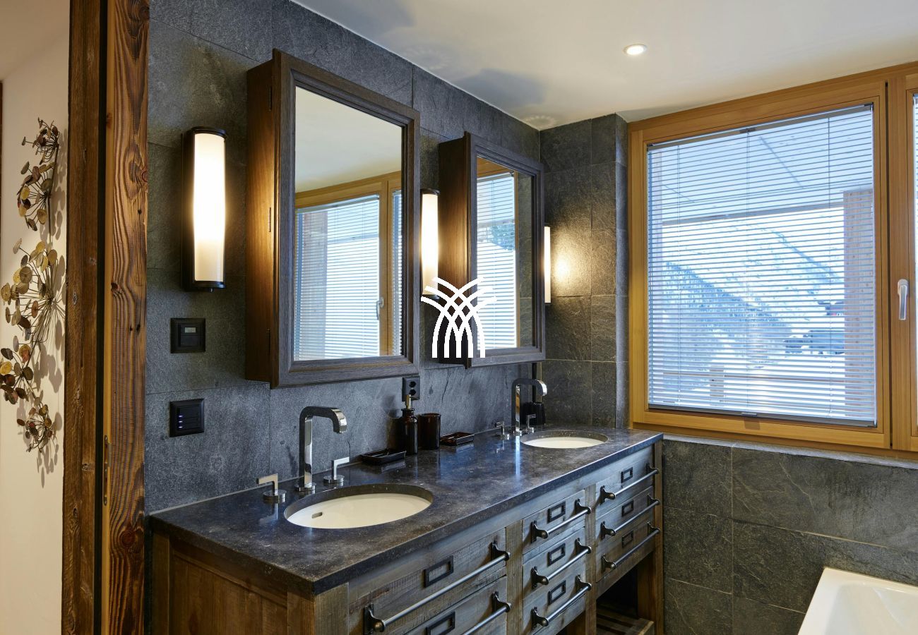 Chalet in Saas-Fee - Adalene