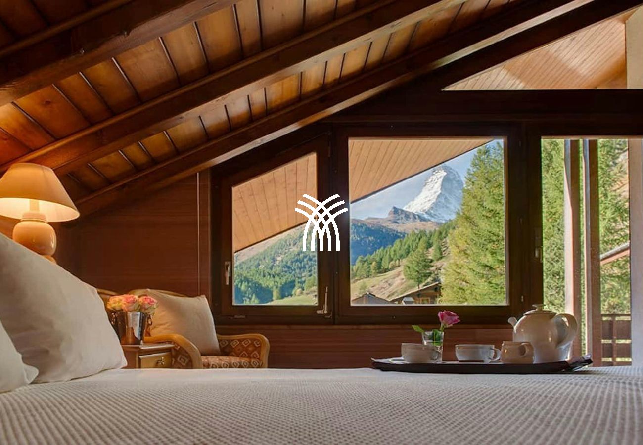 Chalet in Zermatt - Harebells