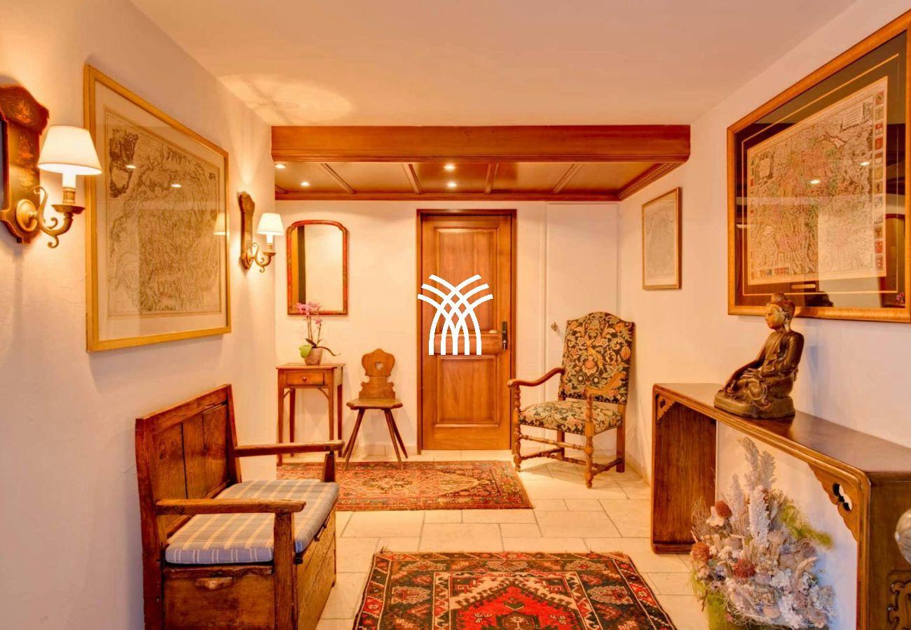 Chalet in Zermatt - Vanilla Orchid