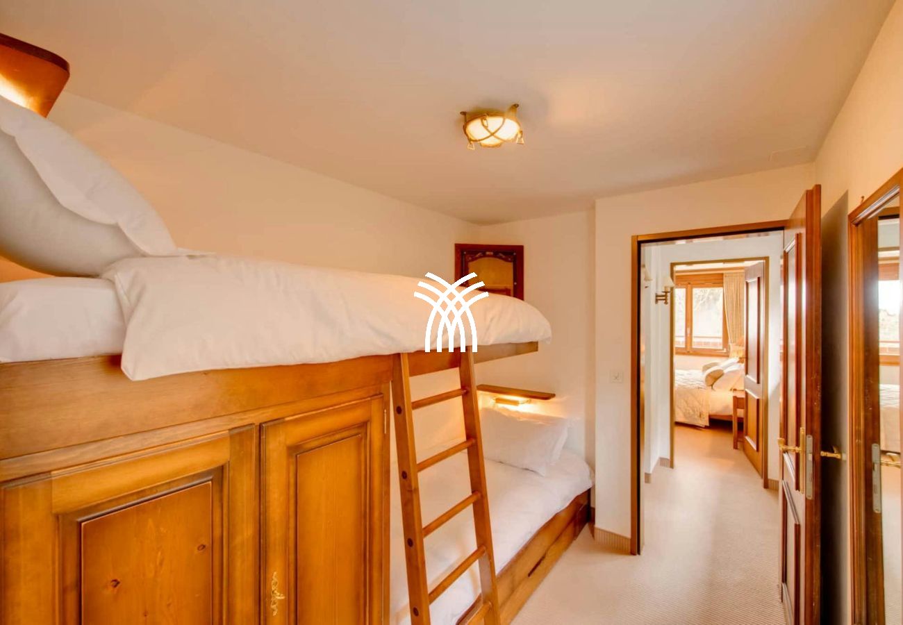 Chalet in Zermatt - Vanilla Orchid