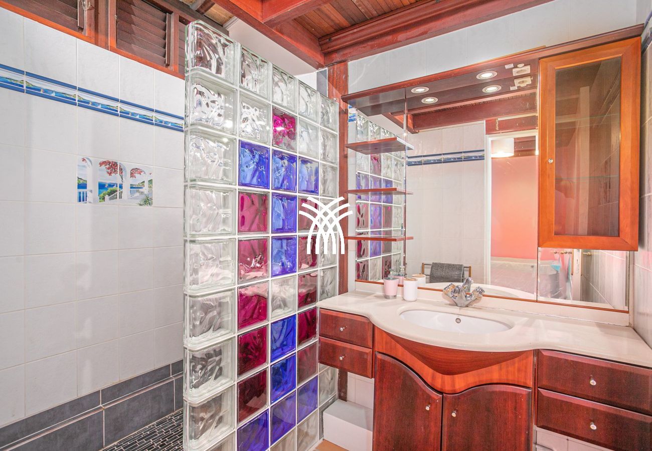 Villa in Les Trois-Ilets - Caribana