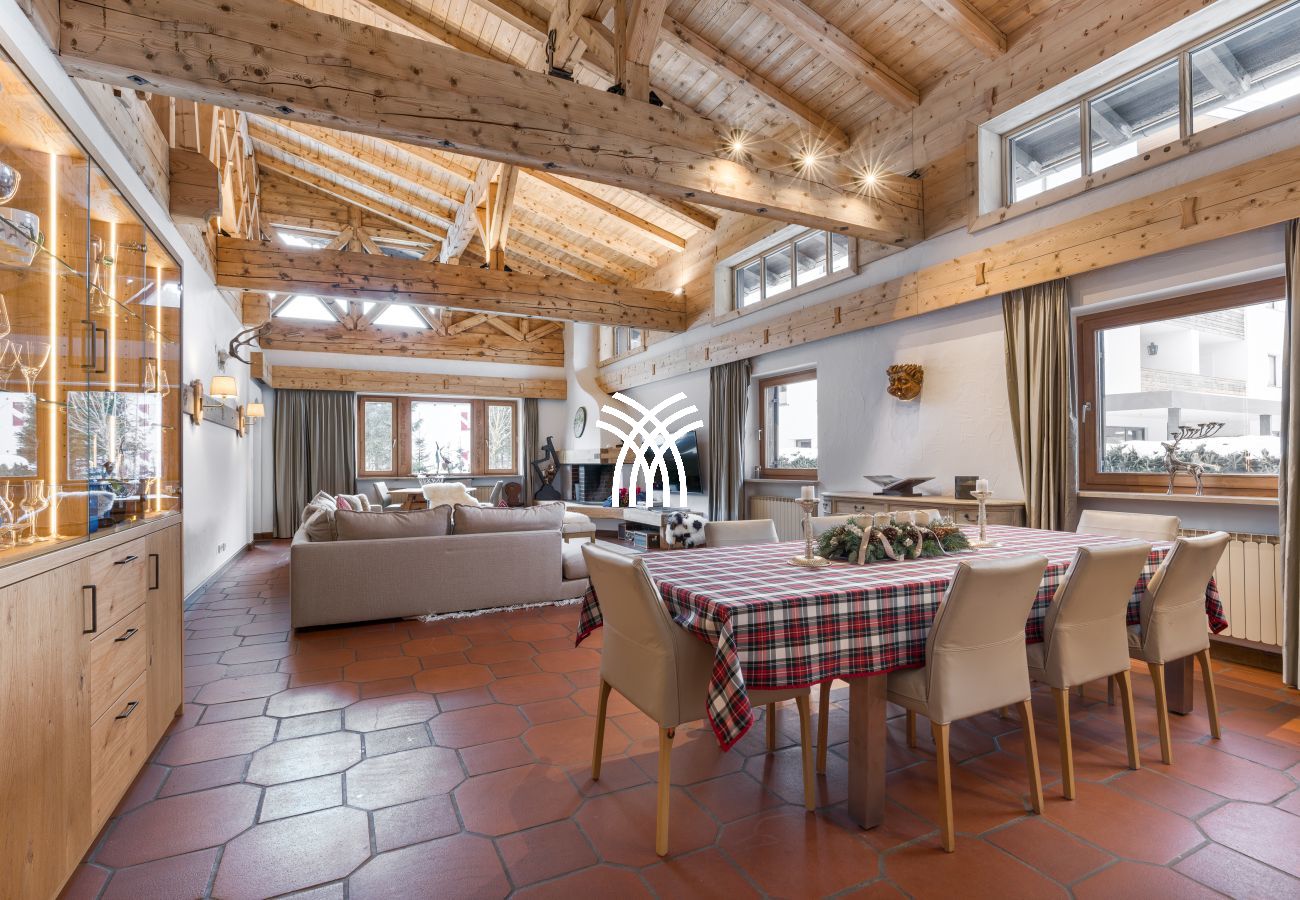 Chalet in Kirchberg in Tirol - Kirchberg 1