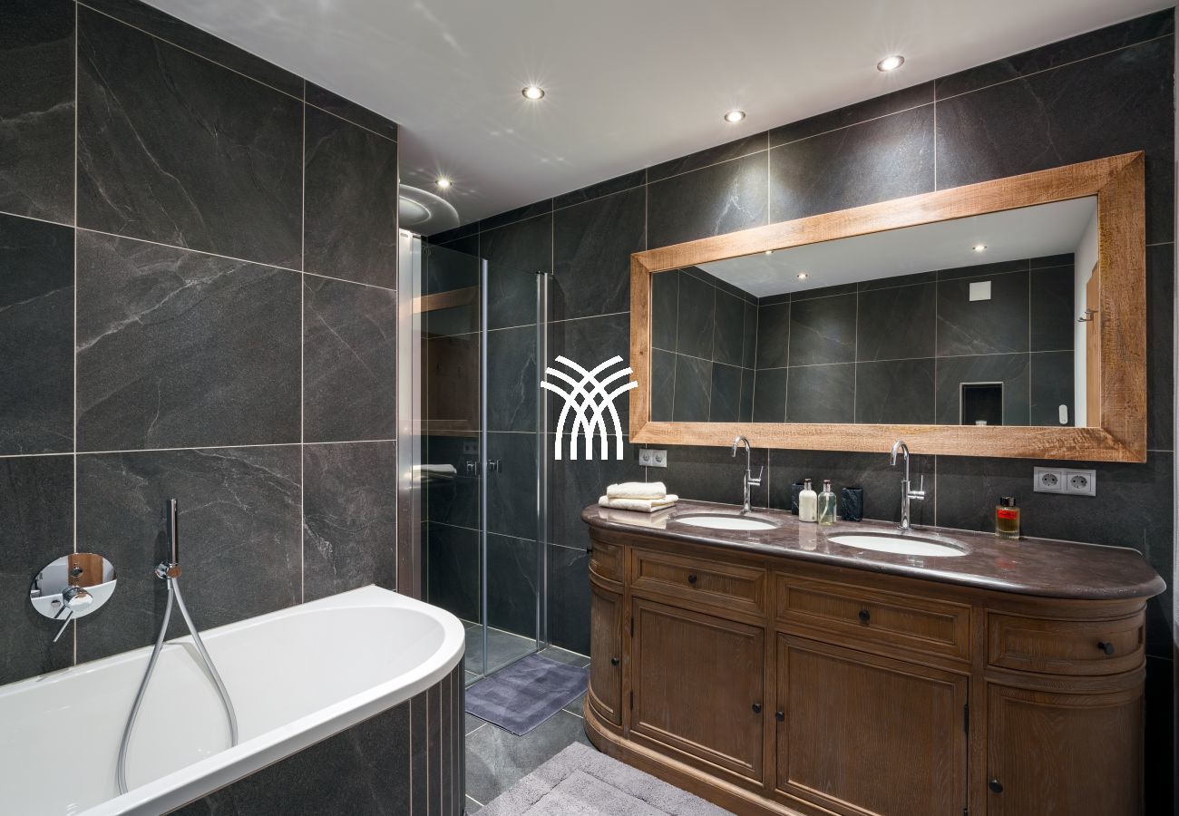 Chalet in Kirchberg in Tirol - Kirchberg 1