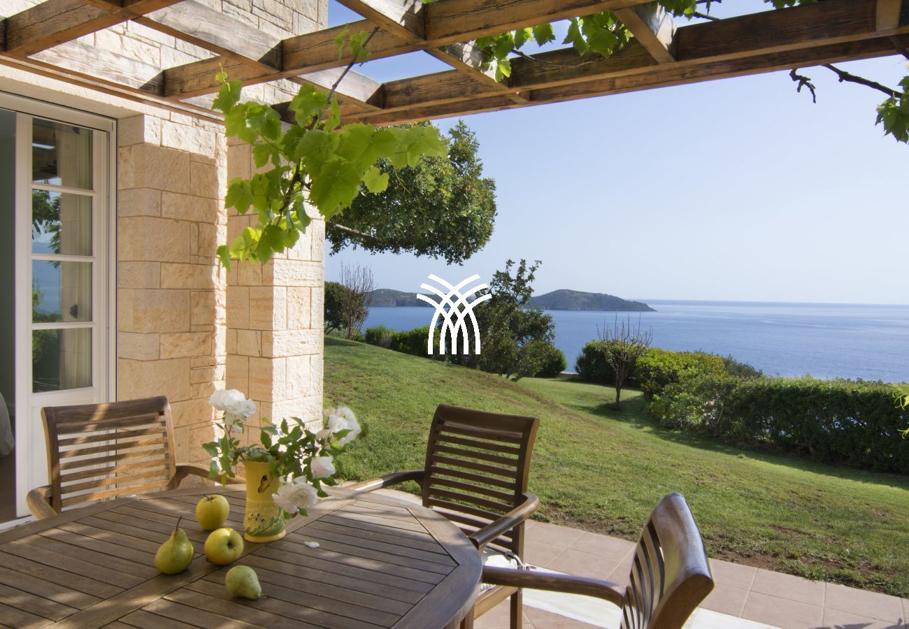 Villa in Elounda - Soulo