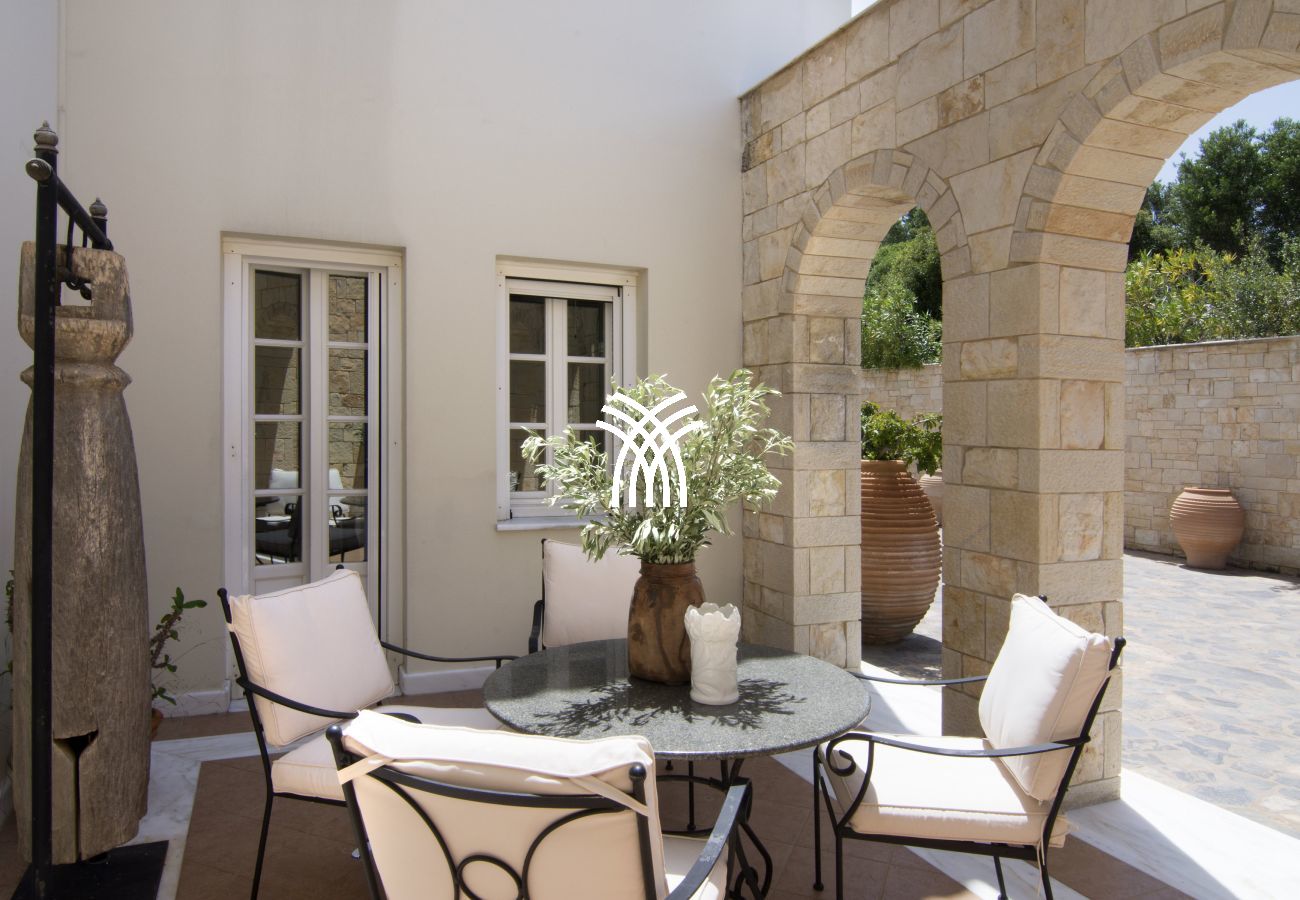 Villa in Elounda - Soulo