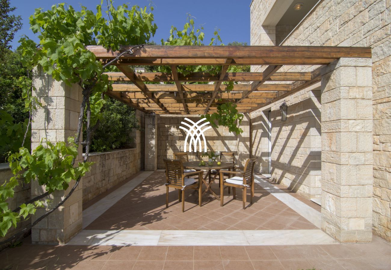 Villa in Elounda - Soulo