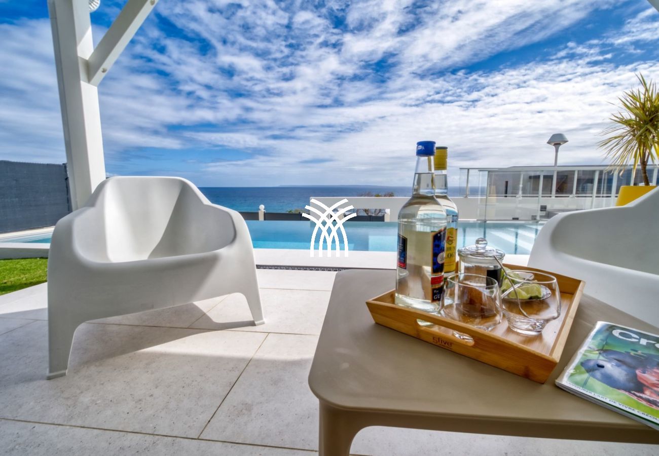 Villa in Saint-François - Sand Blue