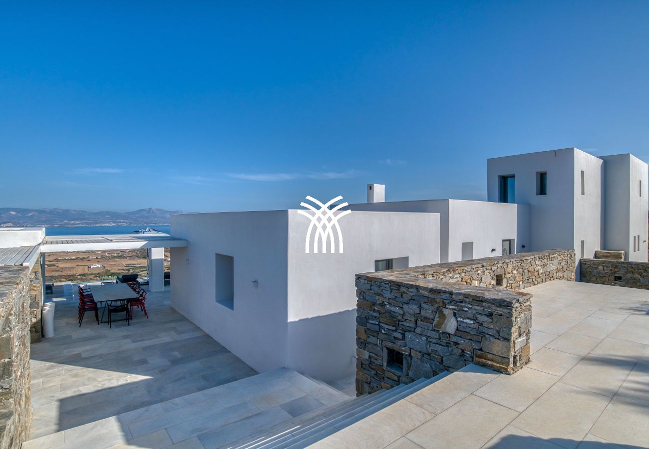 Villa in Paros - Mataki