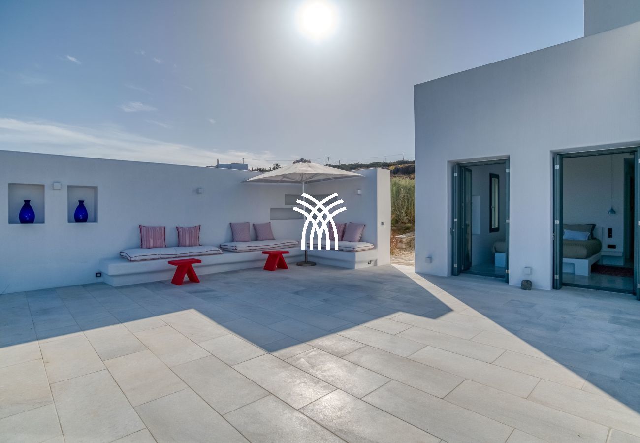 Villa in Paros - Mataki