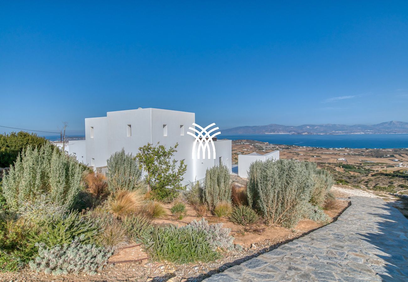 Villa in Paros - Mataki
