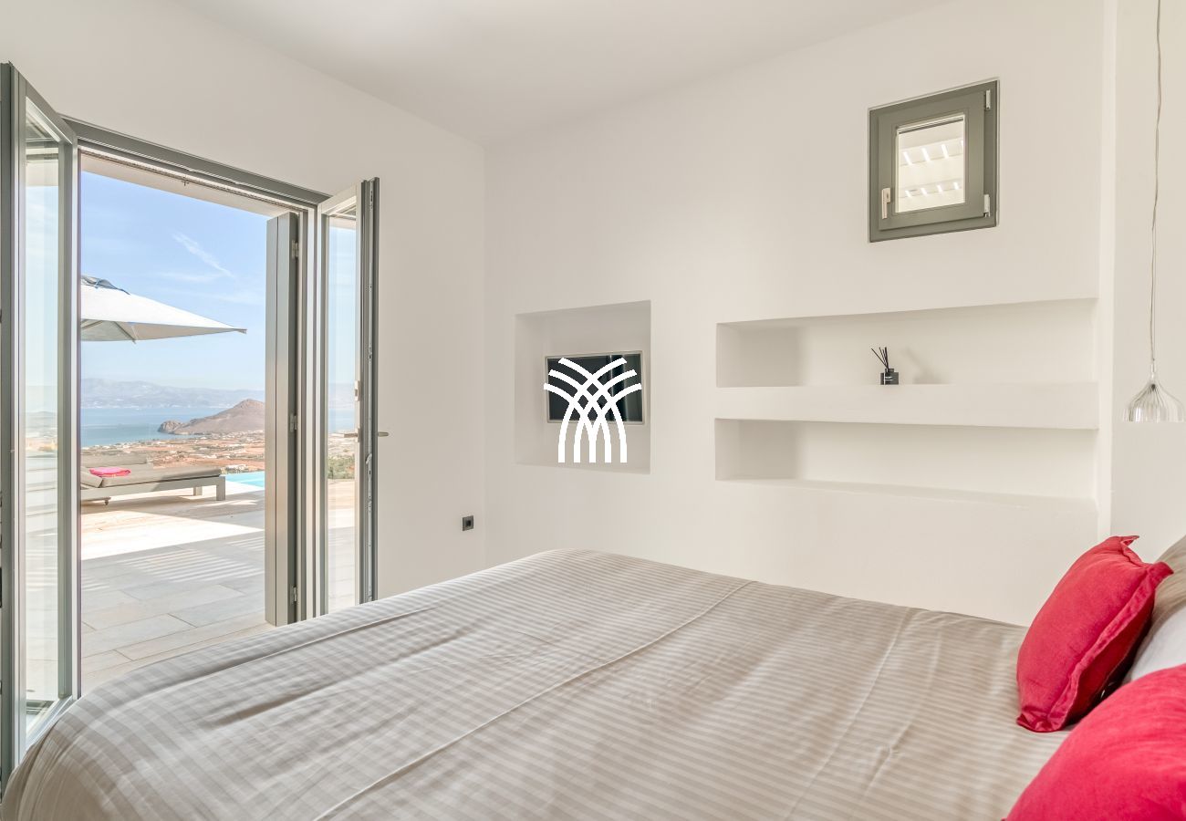 Villa in Paros - Mataki