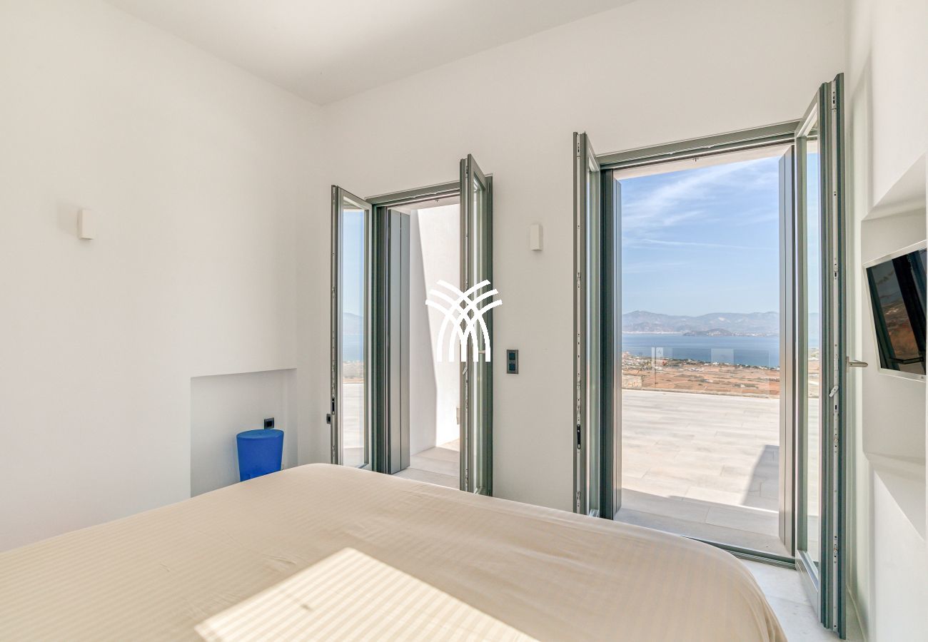 Villa in Paros - Mataki