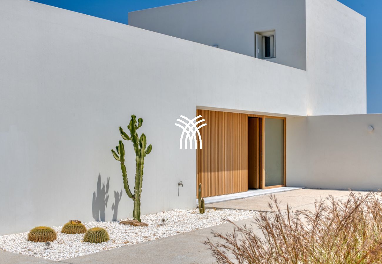 Villa in Paros - Lampsis