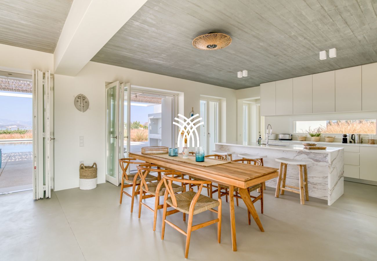 Villa in Paros - Lampsis