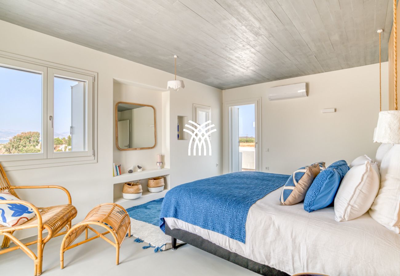 Villa in Paros - Lampsis