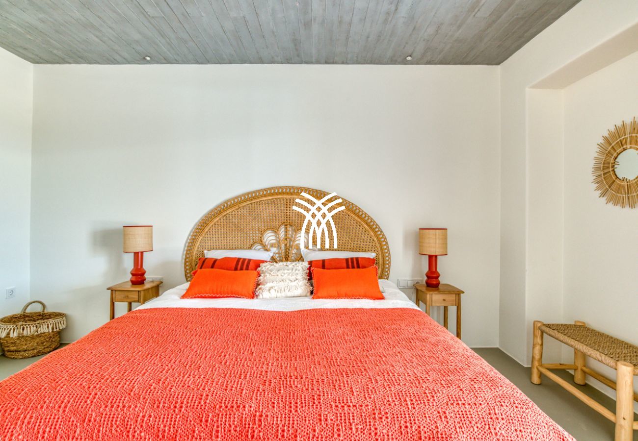 Villa in Paros - Lampsis