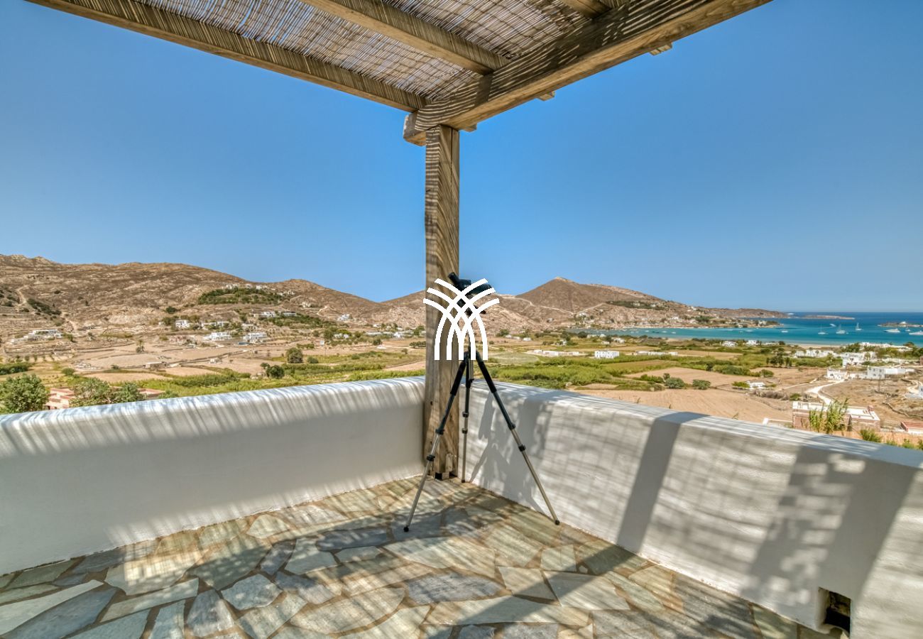 Villa in Naousa - Tchi Tcha